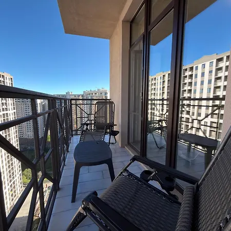 Apartment Elegia 150 *