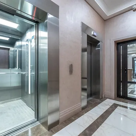 Apartment Elegia 150 *
